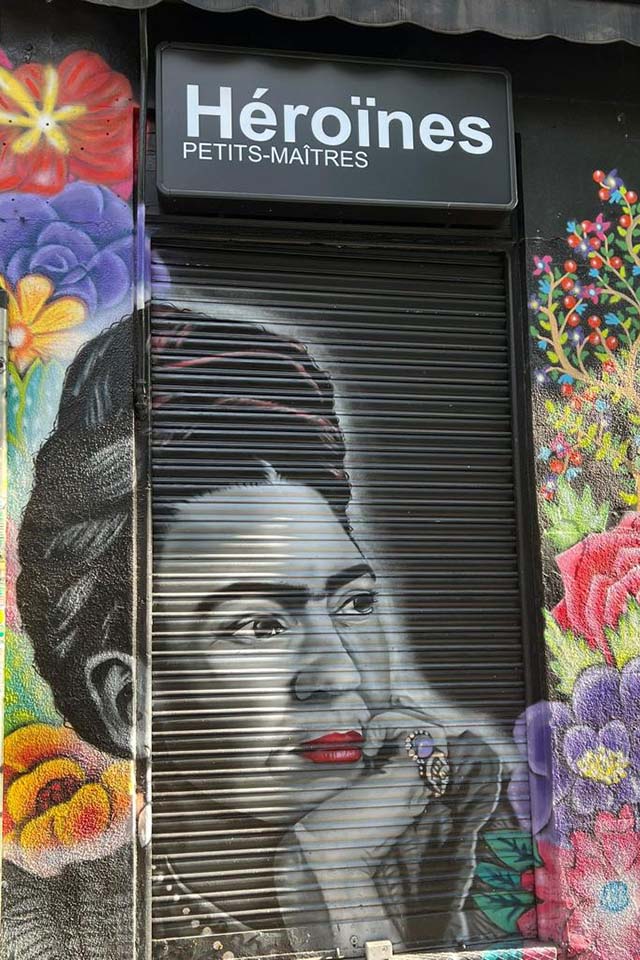 Graffiti Frida Kahlo visto en las experiencias únicas por Madrid
