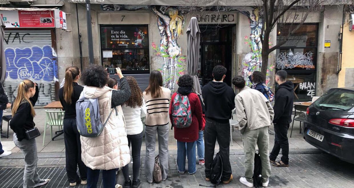 Tours y visitas con grupos educativos por Madrid