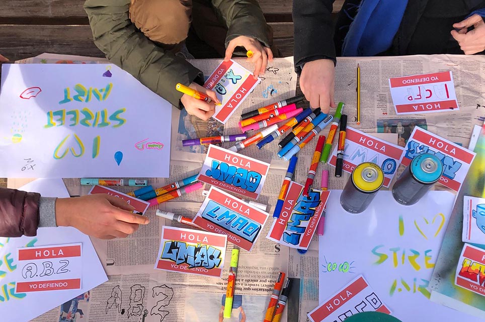 actividades con rotuladores y graffiti para adolescentes